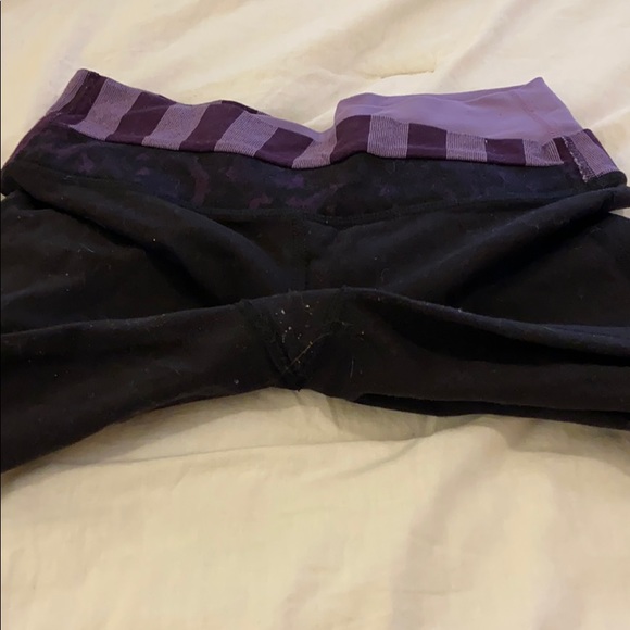 Lululemon Yoga Pants - Picture 3 of 4